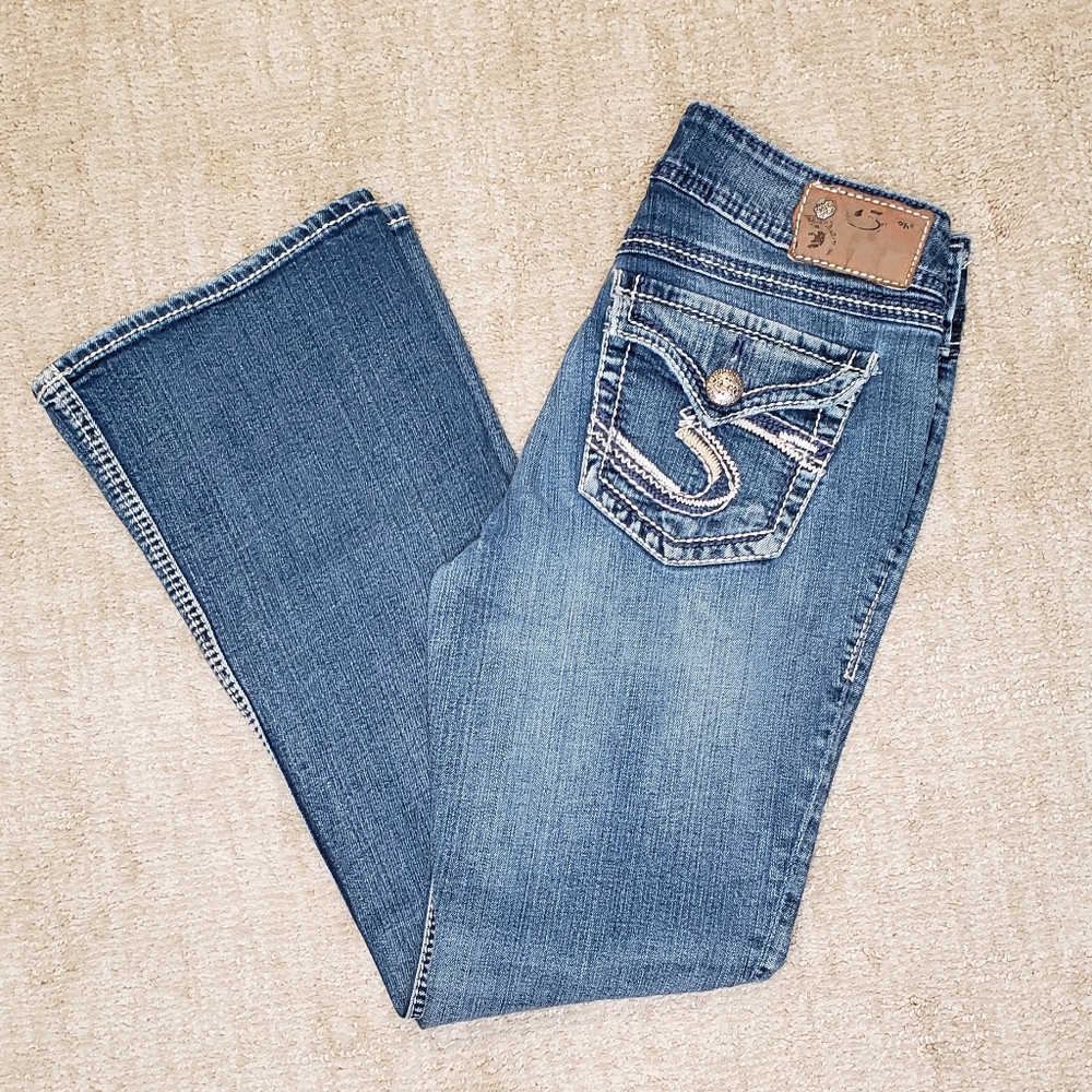 Silver Suki Surplus Embroidered Blue Jeans